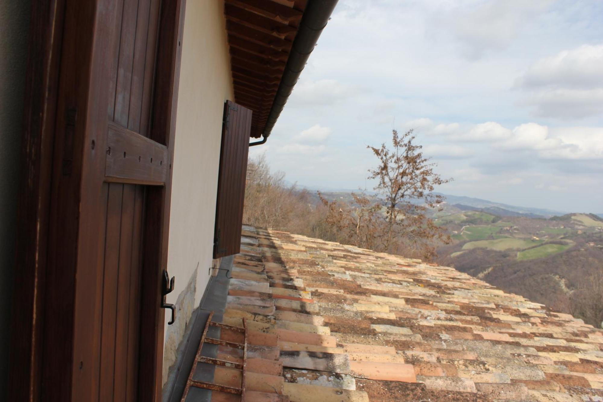 Agriturismo La Valle Del Vento Urbino Exterior photo